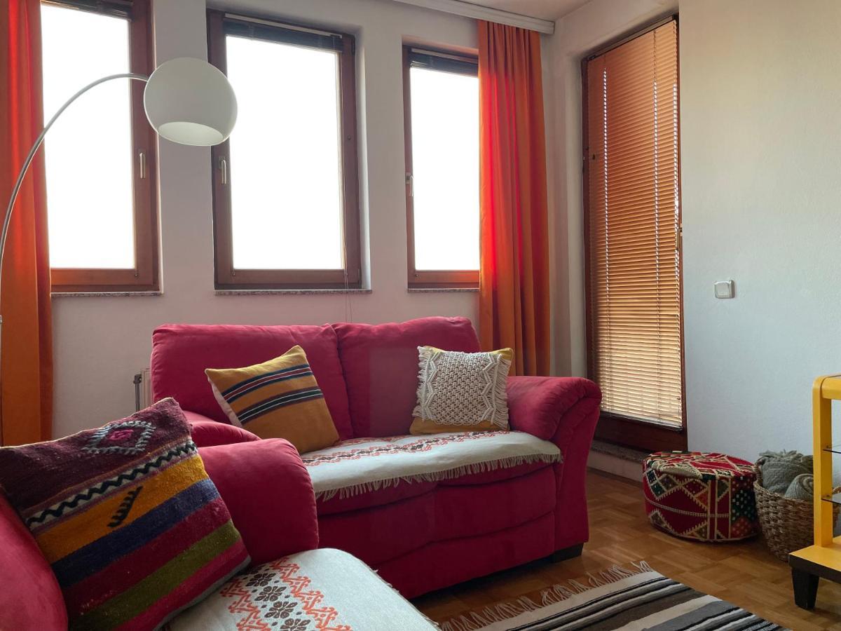 Mexican Touch Apartment With Parking Garage Priștina Exterior foto